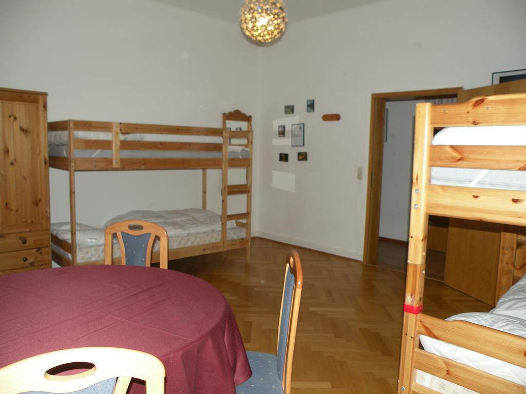 Hostel Γκόσλαρ Δωμάτιο φωτογραφία