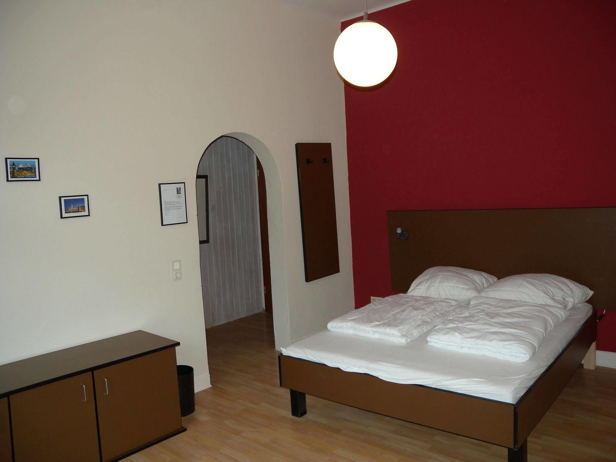 Hostel Γκόσλαρ Εξωτερικό φωτογραφία